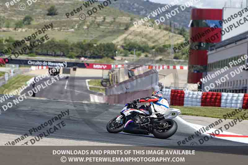 cadwell no limits trackday;cadwell park;cadwell park photographs;cadwell trackday photographs;enduro digital images;event digital images;eventdigitalimages;navarra;no limits trackdays;peter wileman photography;racing digital images;trackday digital images;trackday photos